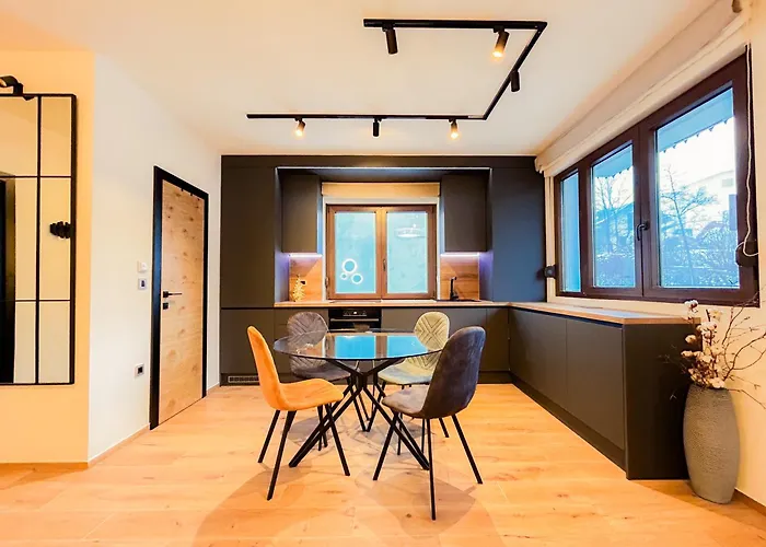 Magical Design Home In Tarvisio